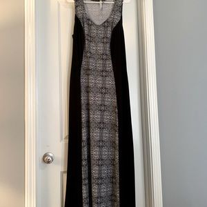 NY Collection NWOT Slimming Maxi Dress